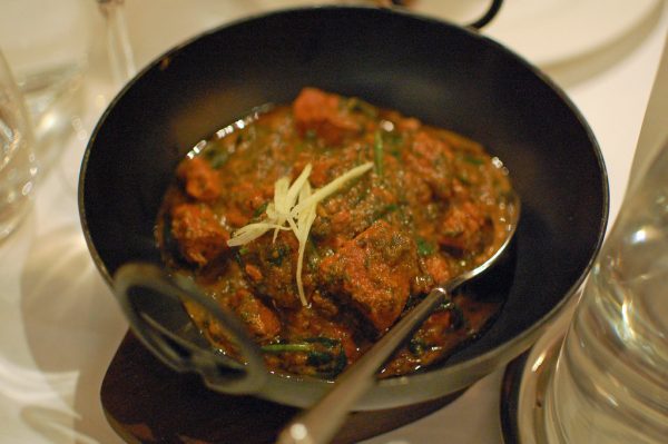 Suvey Aur Palak Ka Gosht Lamb Masala, Spinach & Dill